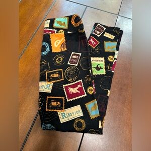 Lularoe One Size stamps/travel Leggings NEW